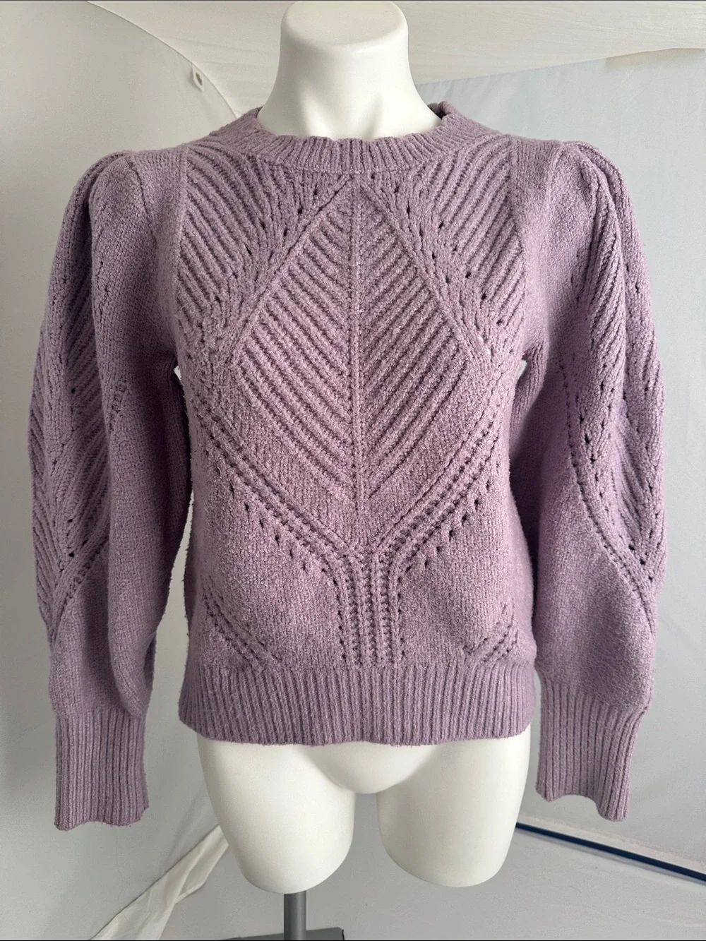 Anthropologie lavender scalloped collar puff sleeve sweater M